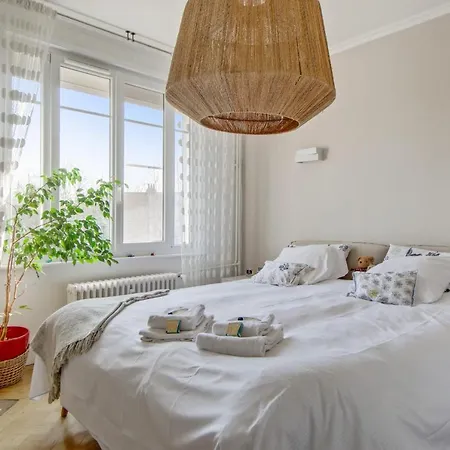 アパート Spacious And Luminous 2br Near Center - Welkeys