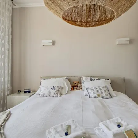 アパート Spacious And Luminous 2br Near Center - Welkeys リール